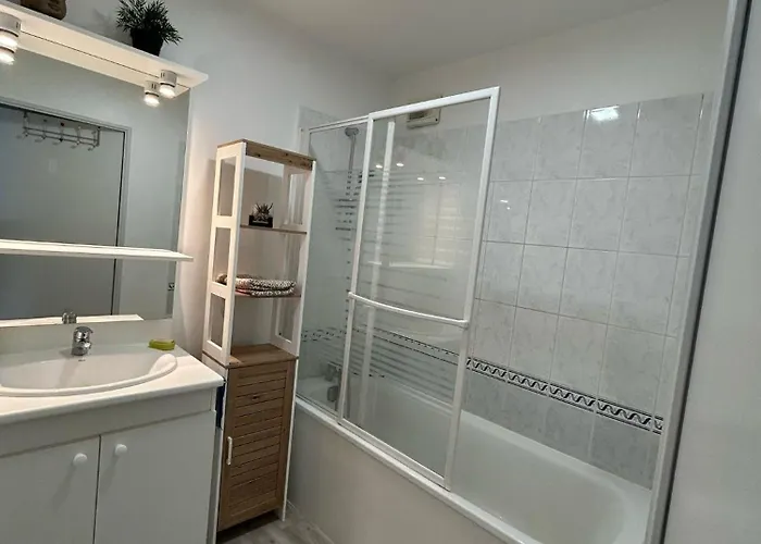 Apartament T3 Proche Circuit Du Mans *